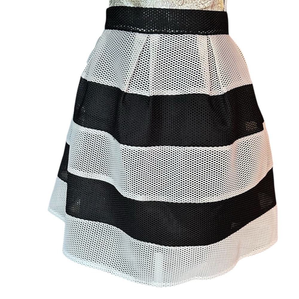 Black and White Striped Mesh Women's Skirt Size Large Sexy Office Siren Baddie